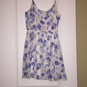Summery flower pattern dress